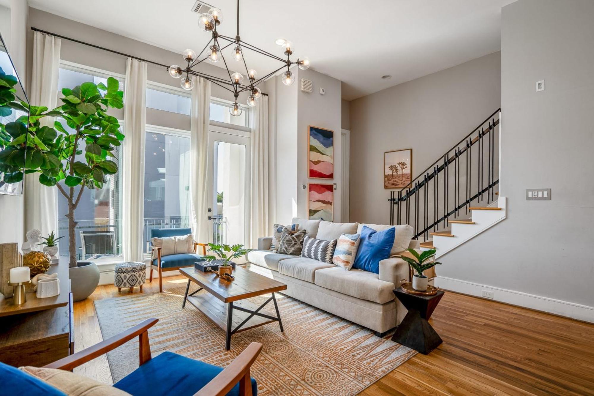Villa Luxury Downtown Getaway With Breathtaking Views Houston Esterno foto